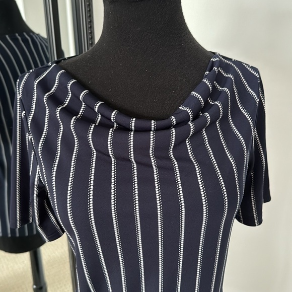 ann taylor blouse short sleeve cowl neck size small - Picture 2 of 4